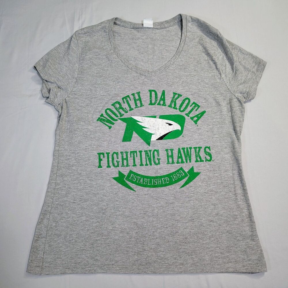 University Of North Dakota Fighting Hawks Fitted Grey T Shirt Sz L UND Hockey